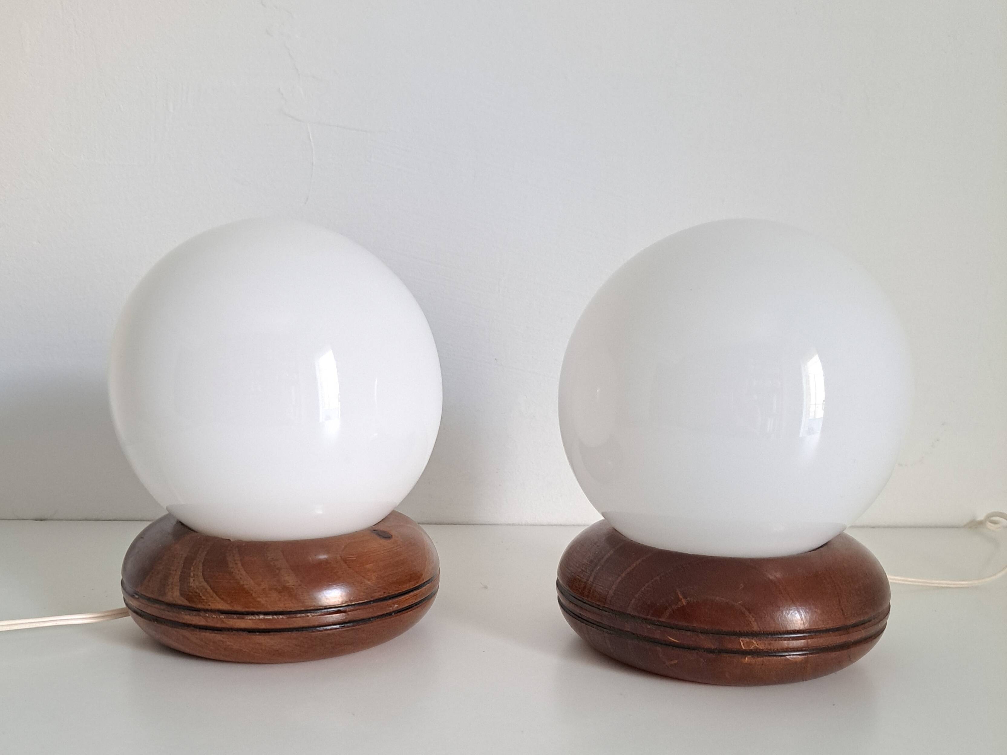 Pair of bedside lamps