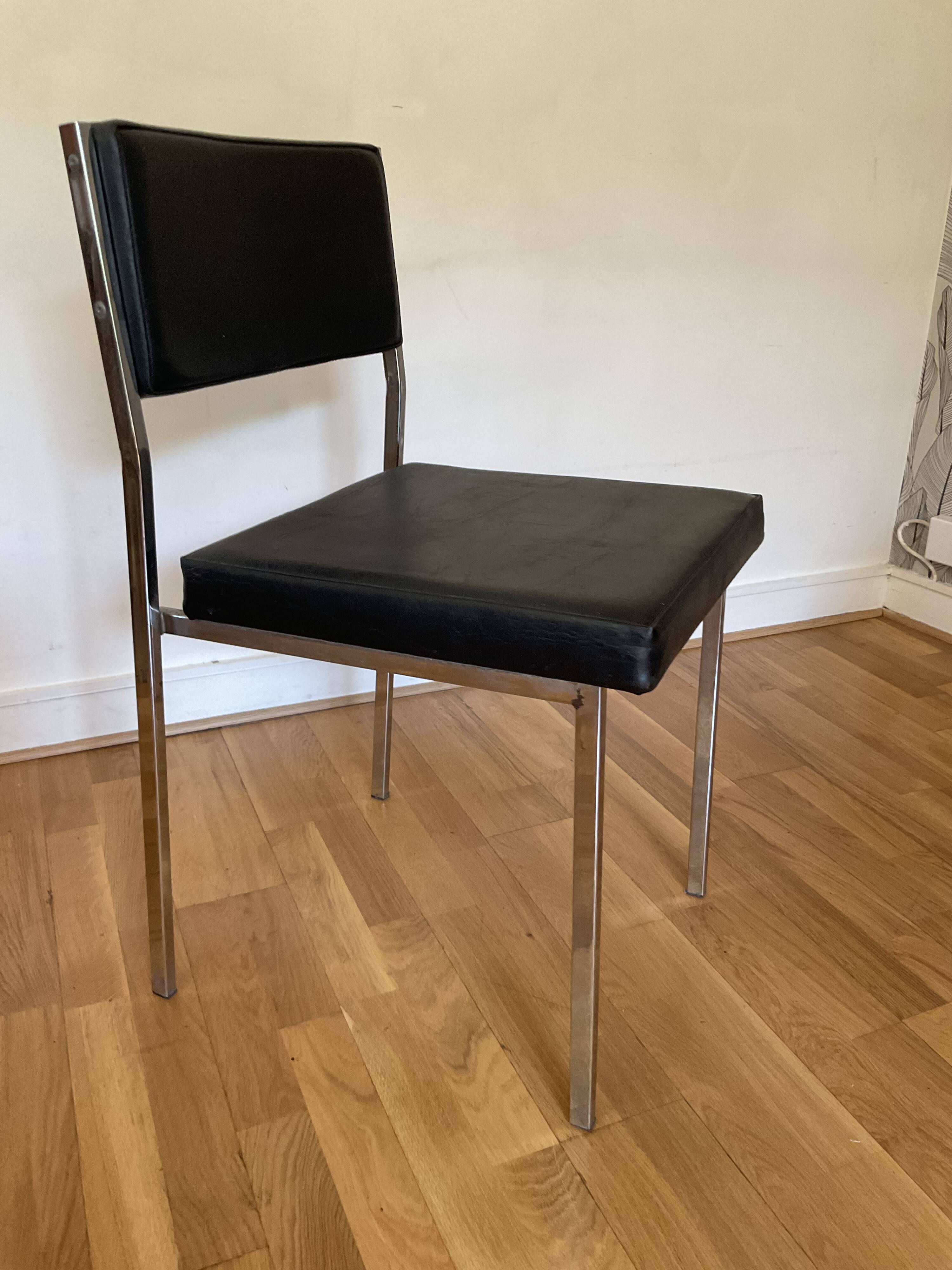 Chair 70s chrome