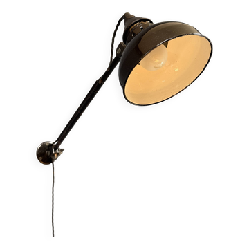 Lampe murale Rademacher ancienne avec grand abat-jour en émail