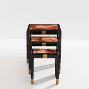 Set de trois tables gigognes décors asiatique bois noirci vers 1920