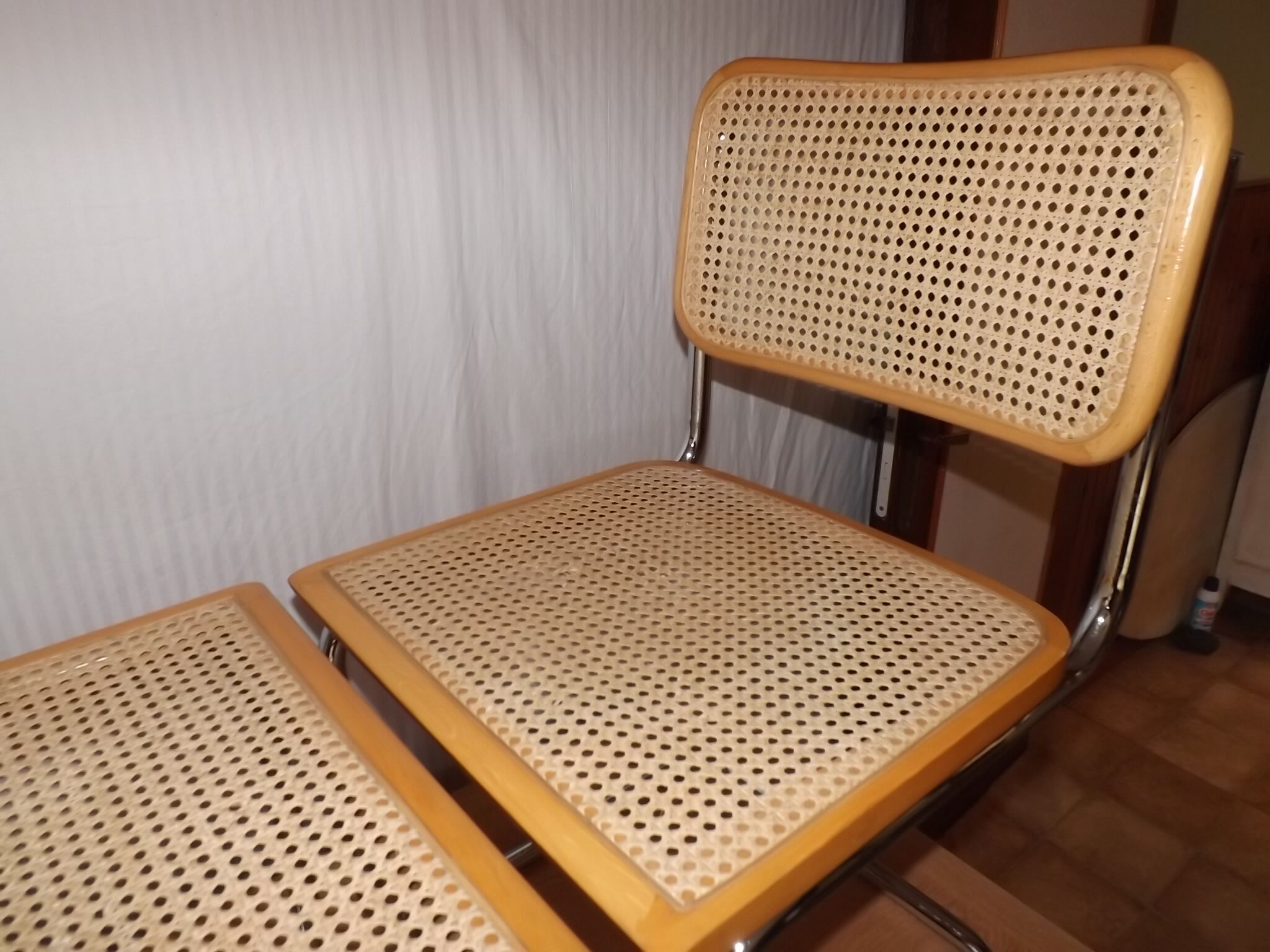 2 chaises Marcel Breuer édition italienne B32