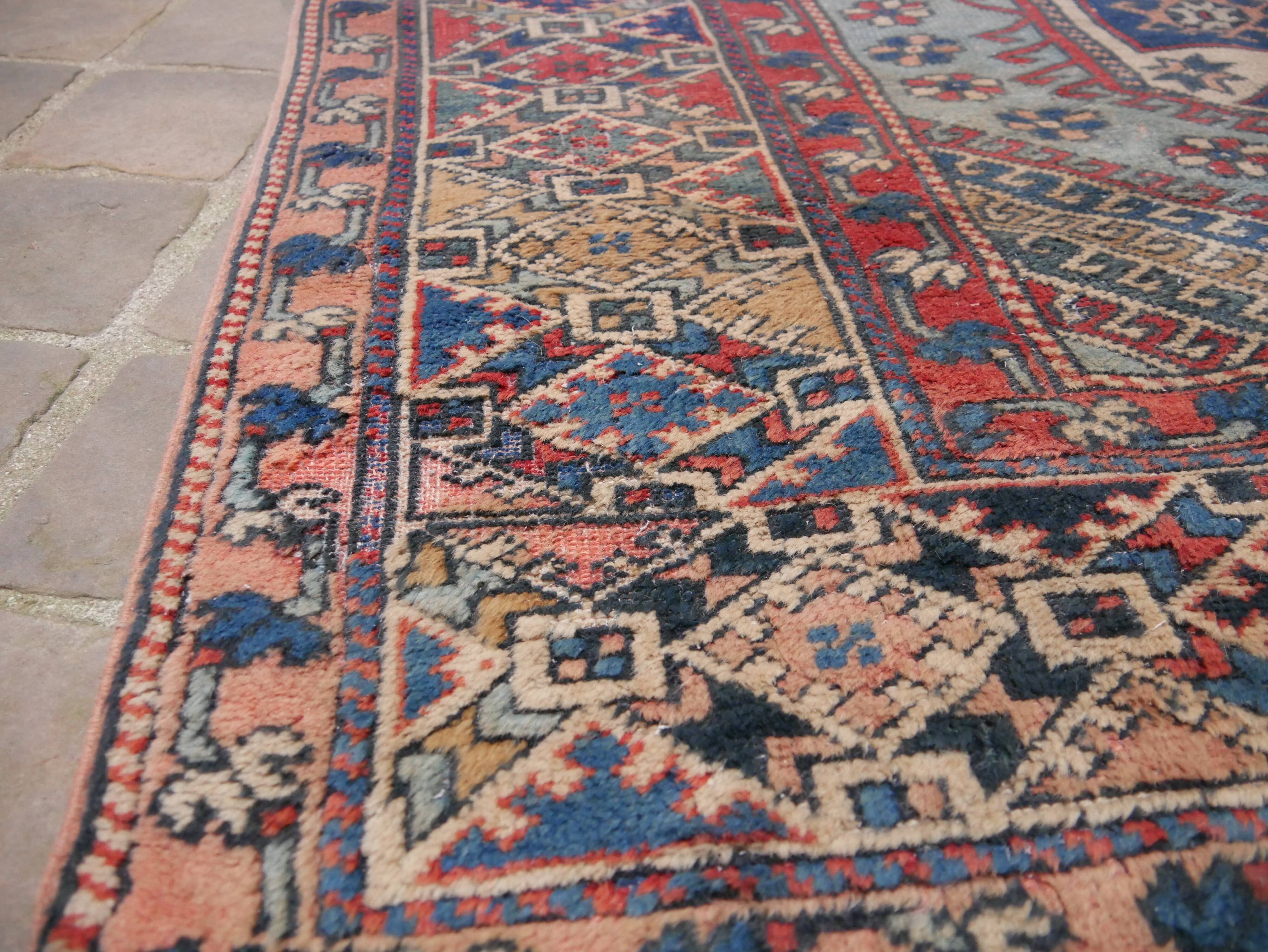Oriental carpet handmade Turkish Vintage Bergamo