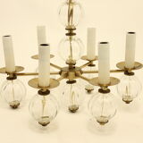 Lustre en laiton avec des ampoules en verre