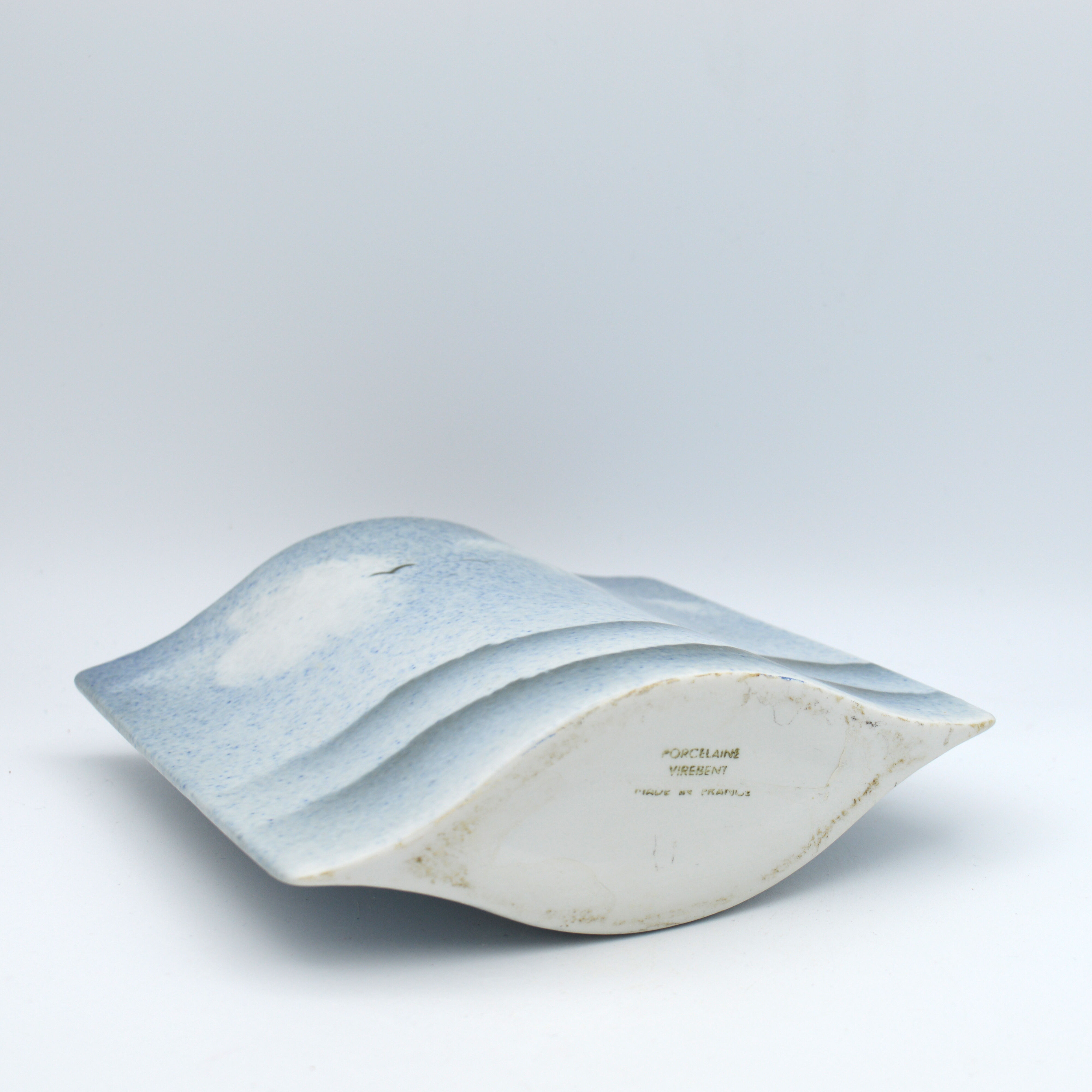 Mohy model Virebent porcelain vase