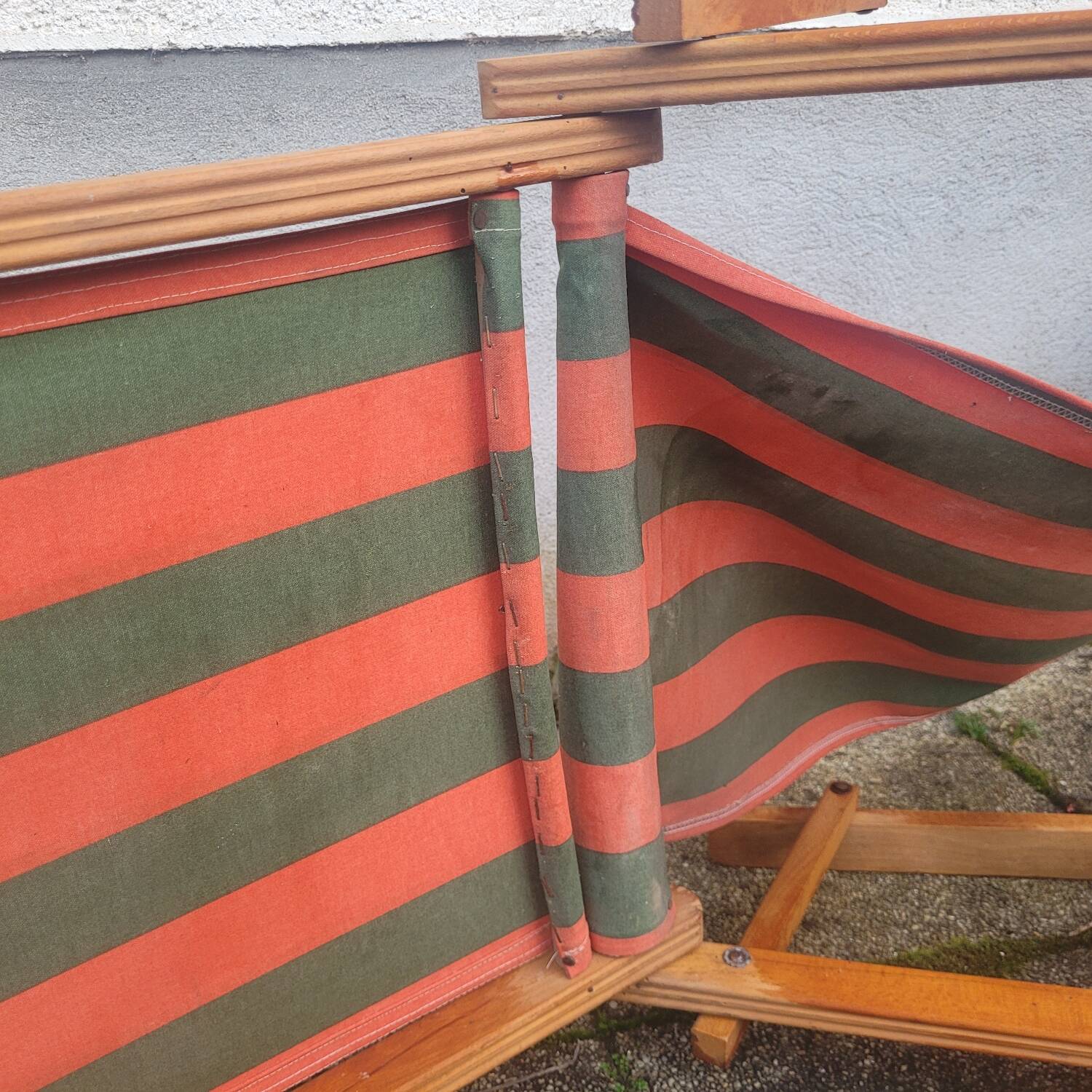 Vintage Deck Chair with Footrest – Transatlantic Stripes