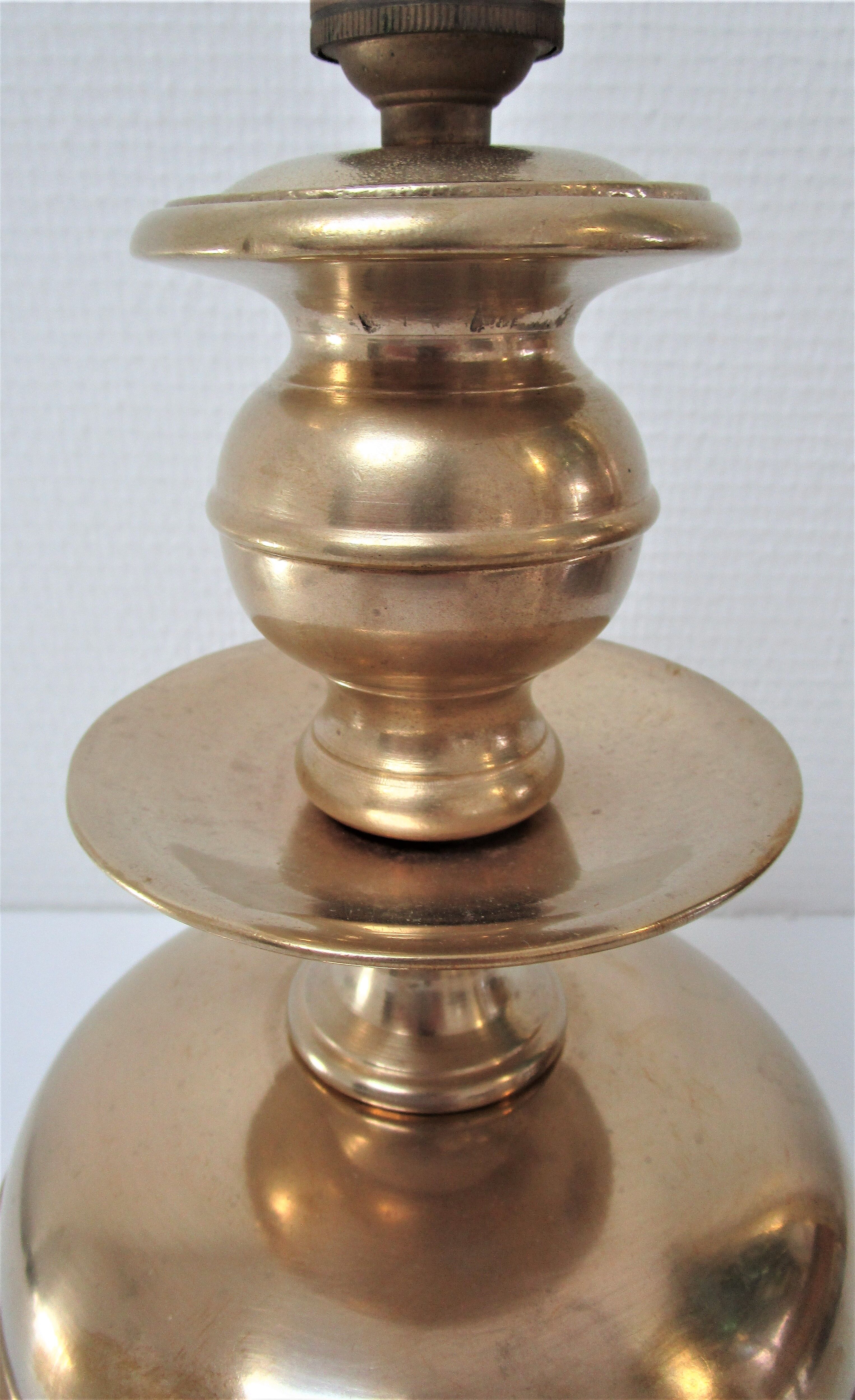 Early 20th century brass tripod tripod lamp foot