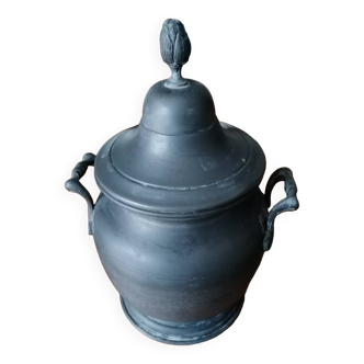 Old pewter tureen