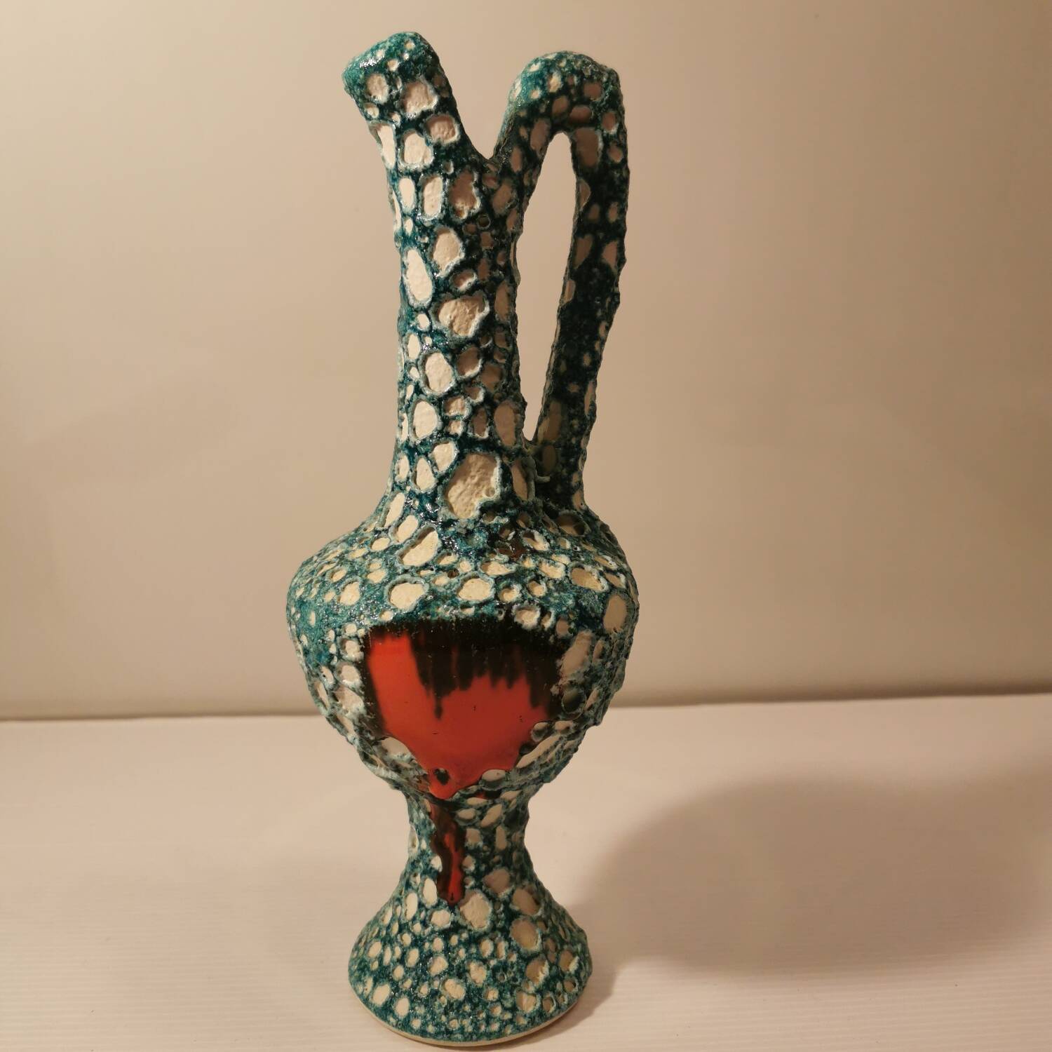 Rare paire de vases anciens barbotine de vallauris style fat lava terre de lave. tons vert turquoise