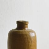 Decorative bottle in glazed stoneware.