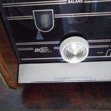 Wood, glass, bakelite, vinyl and brass radio - Bi-amp radio - Philips