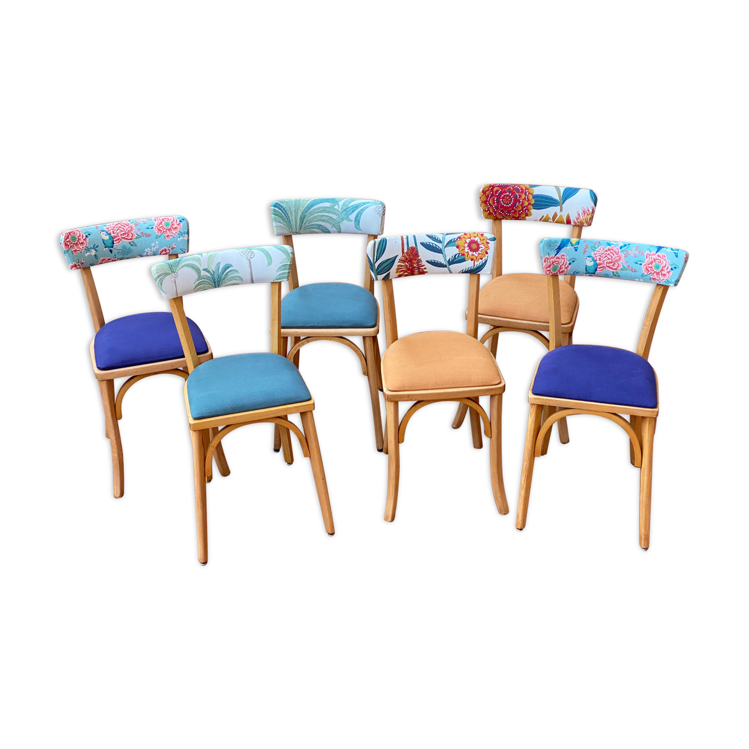 Suite of 6 vintage chairs