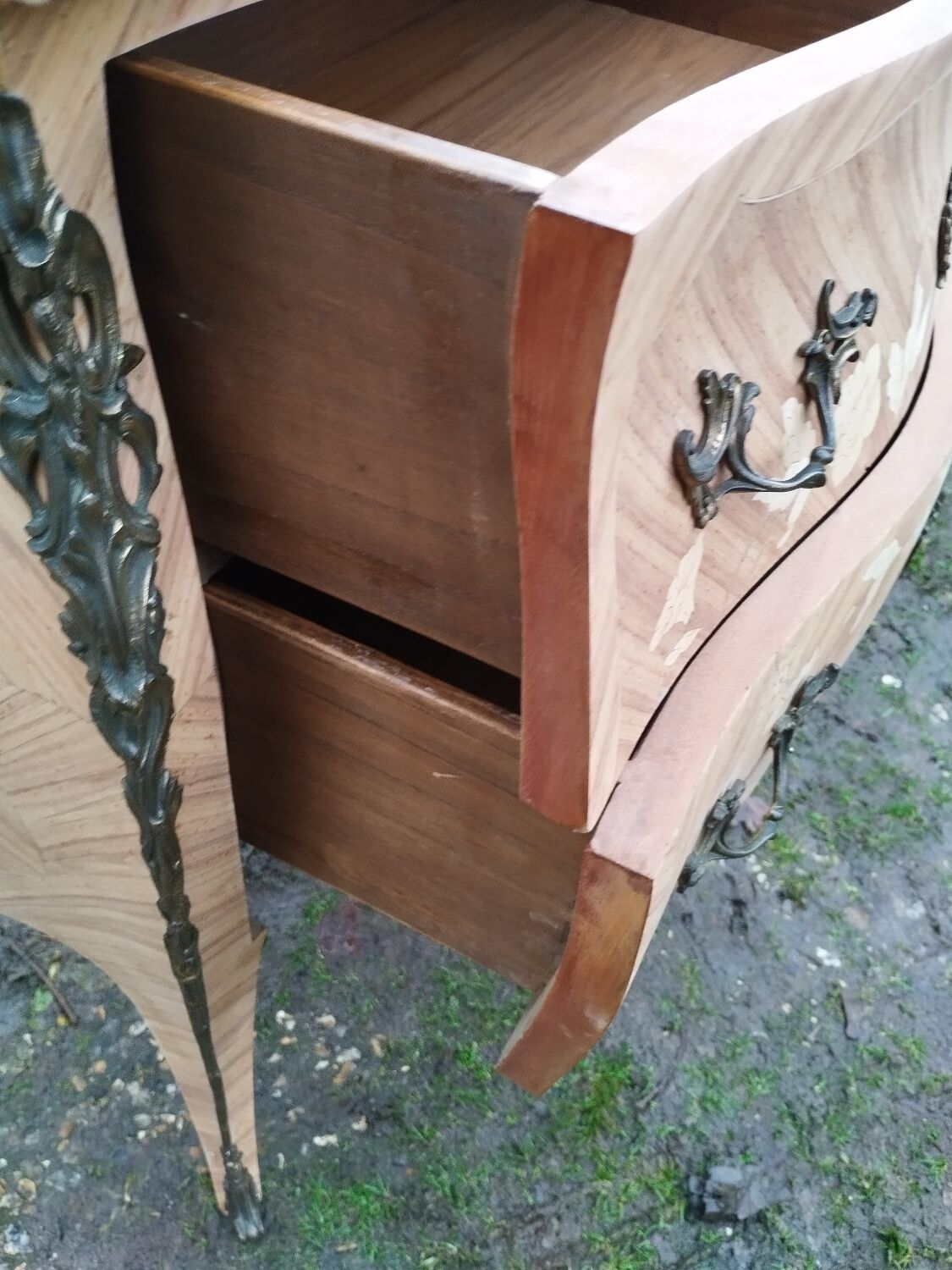 Commode ancienne en marqueterie style louis xv avec plateau marbre