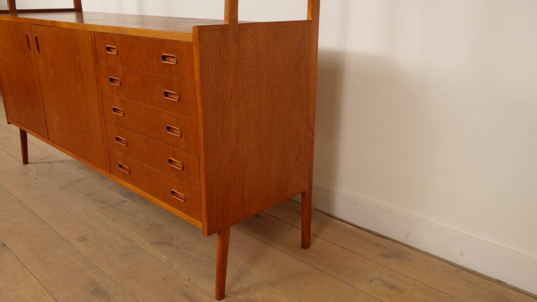 Vintage highboard | Wall cabinet | Teak | 175 cm
