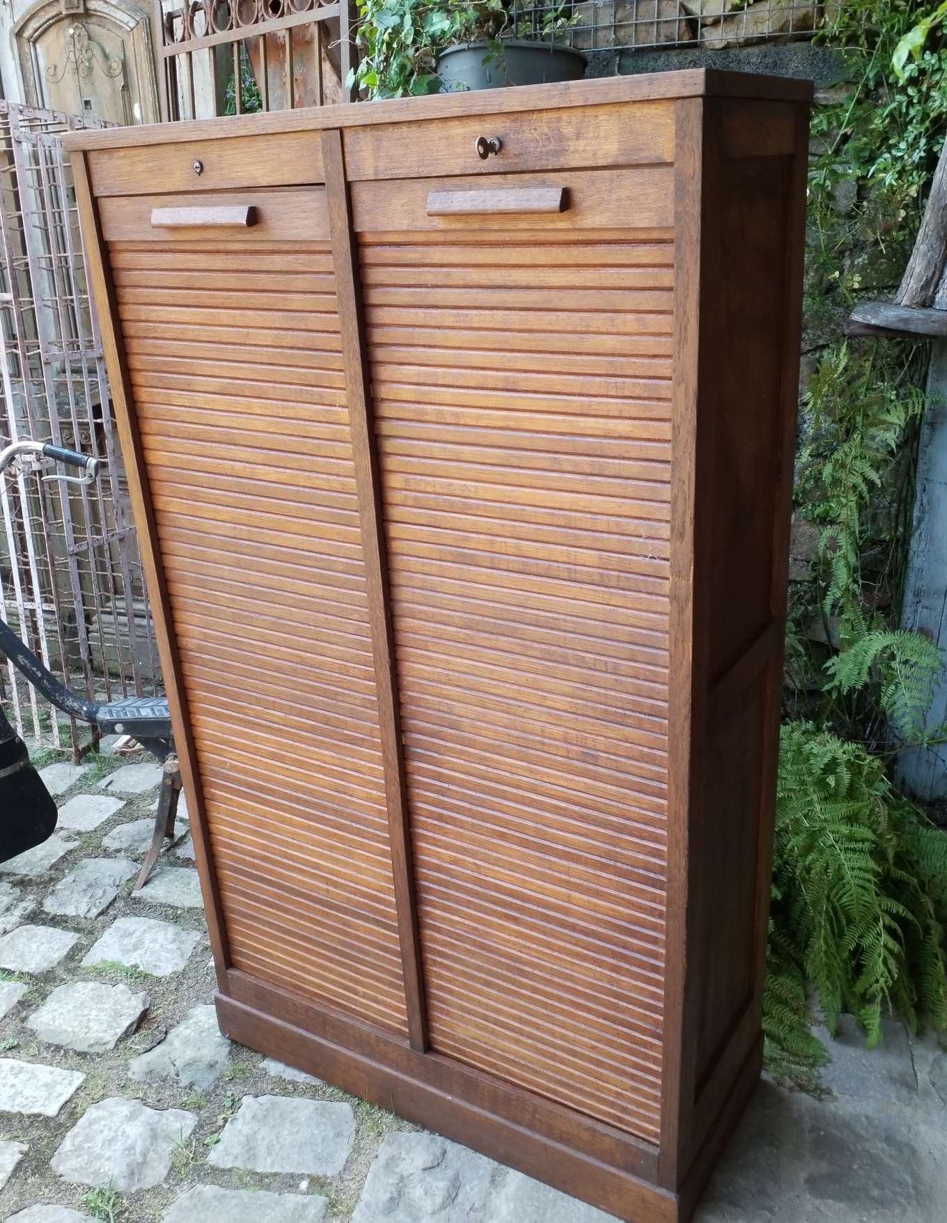 Curtain binder