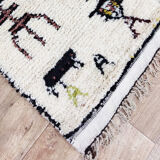 Handmade moroccan berber carpet 185 x 100 cm