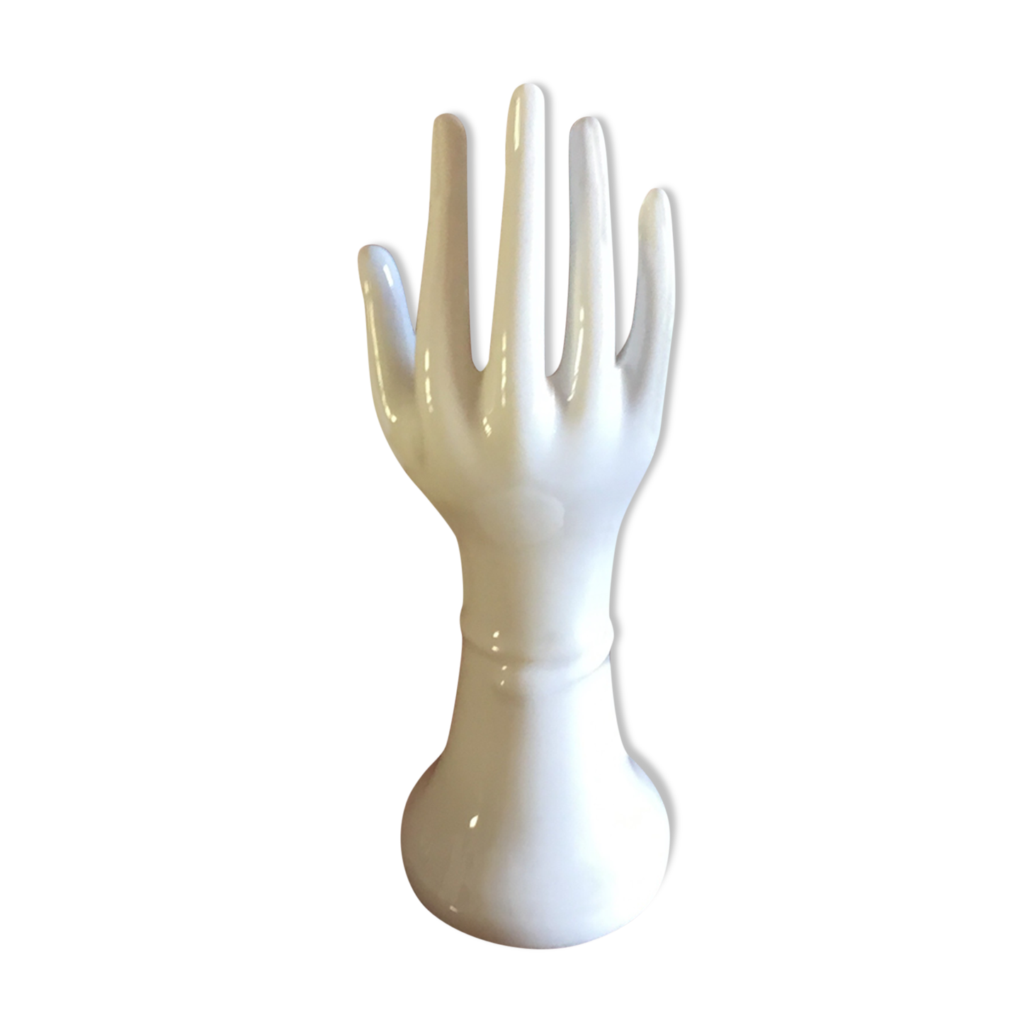 Hand ceramic doilies