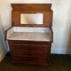 Commode de toilette XIX e s en noyer et marbre style Louis Philippe 