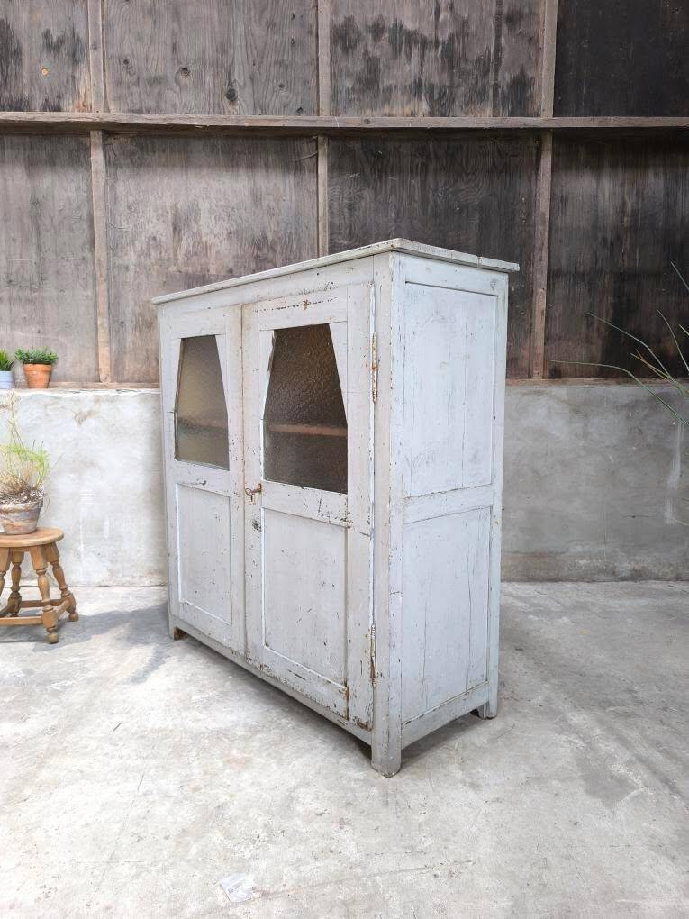 Workshop display cabinet