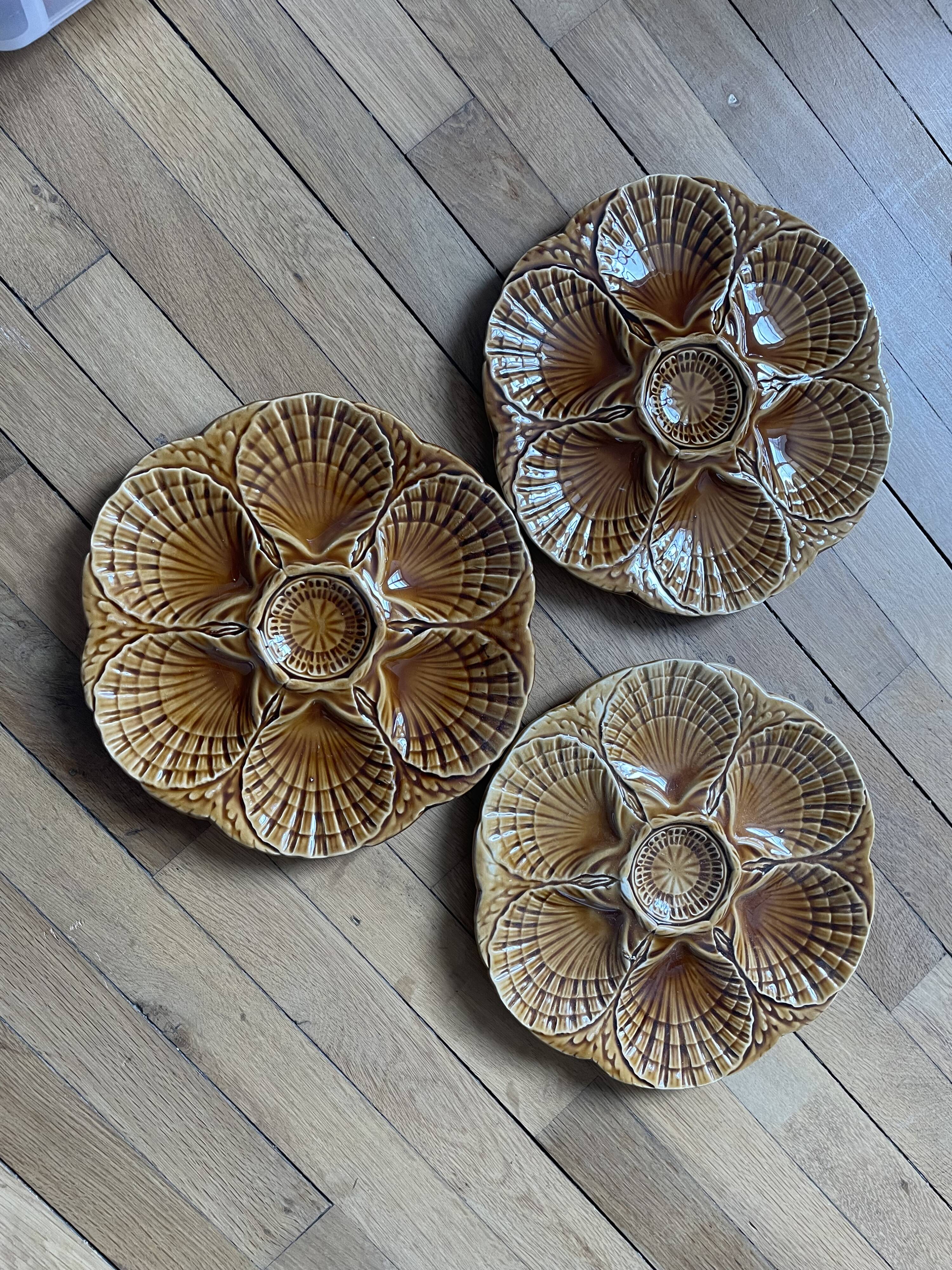 3 oyster plates from Sarreguemines 250907