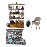 White vintage floral rug made by hand in Romania, beautiful flowers