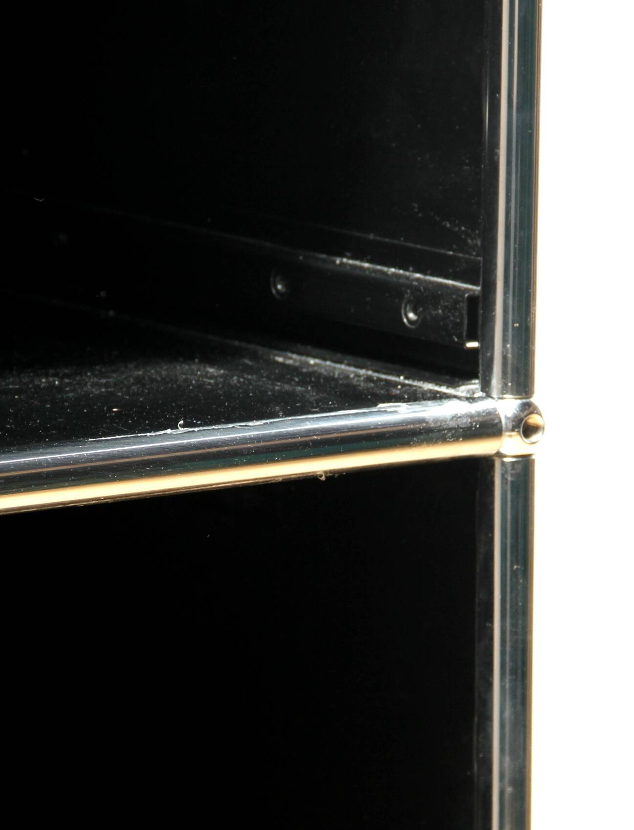 USM Haller storage unit