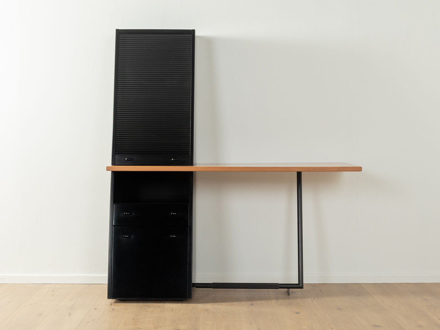 Bureau postmoderne, interlübke des années 1980