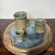 Service Pierrefonds, plateau et pot en céramique cristallisé bleu, 1930