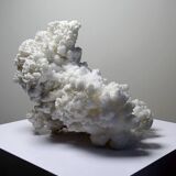 Mineral collection old specimen of white Aragonite from Mexico +3.2kg