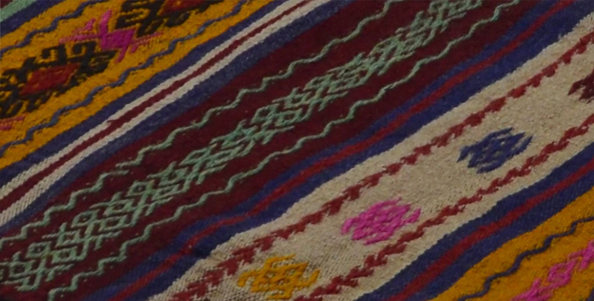 Area kilim rug ,vintage wool turkish handknotted kilim, 164 cmx 69 cm rug