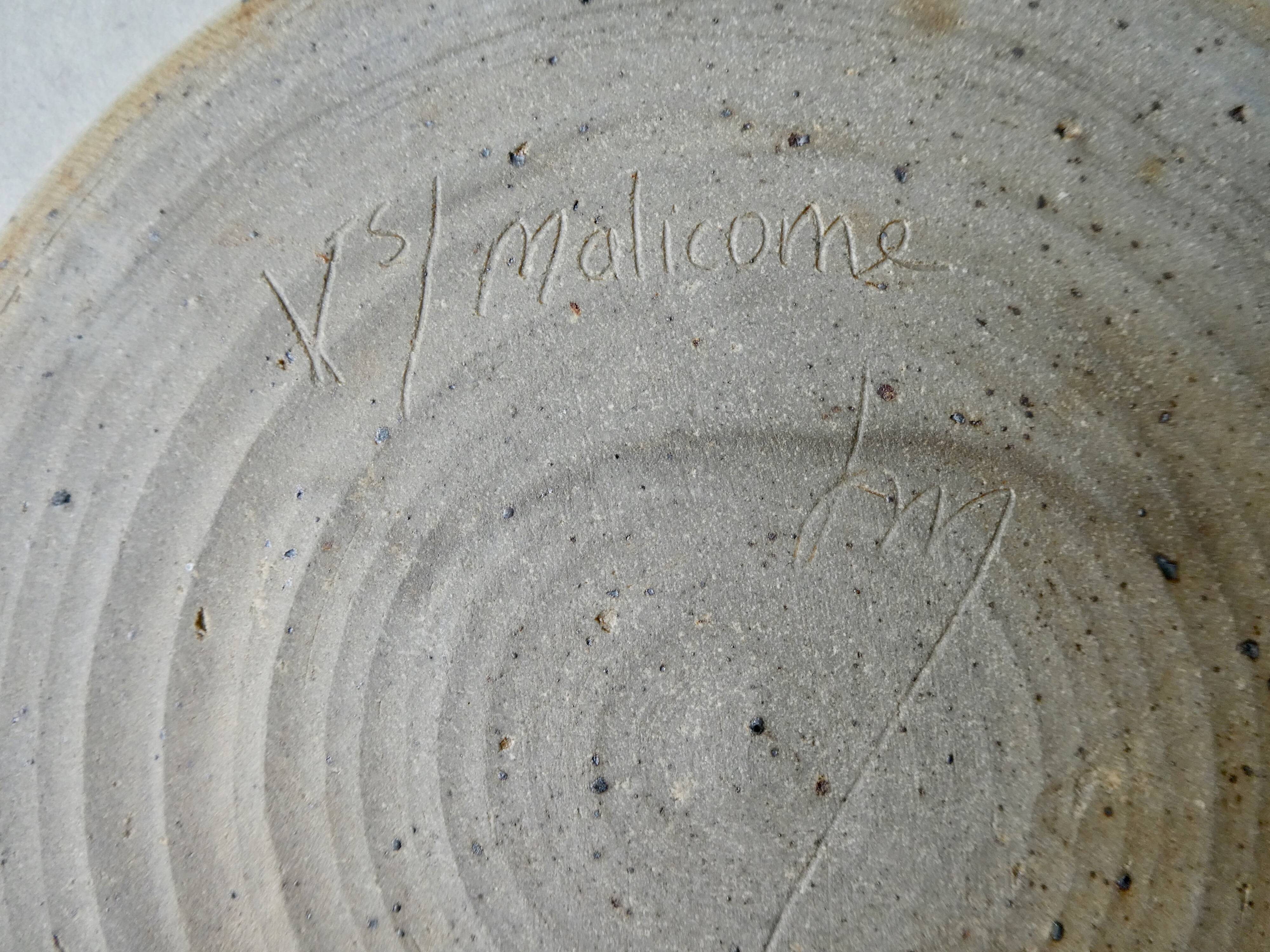 6 dessert plates or starter, sandstone, signed jm Malicorne, 70s