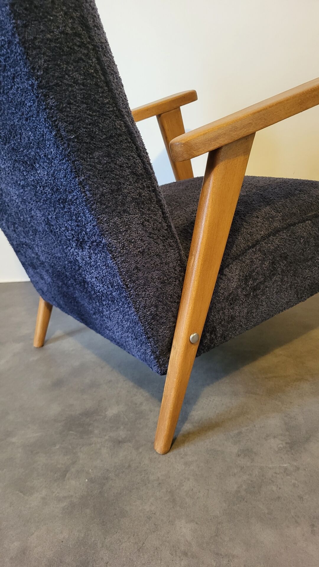 Pair of vintage Scandinavian armchairs from the 1960s.
