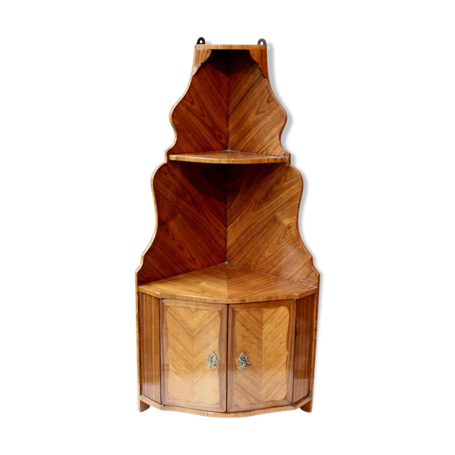 Corner Louis XV marquetry shelf