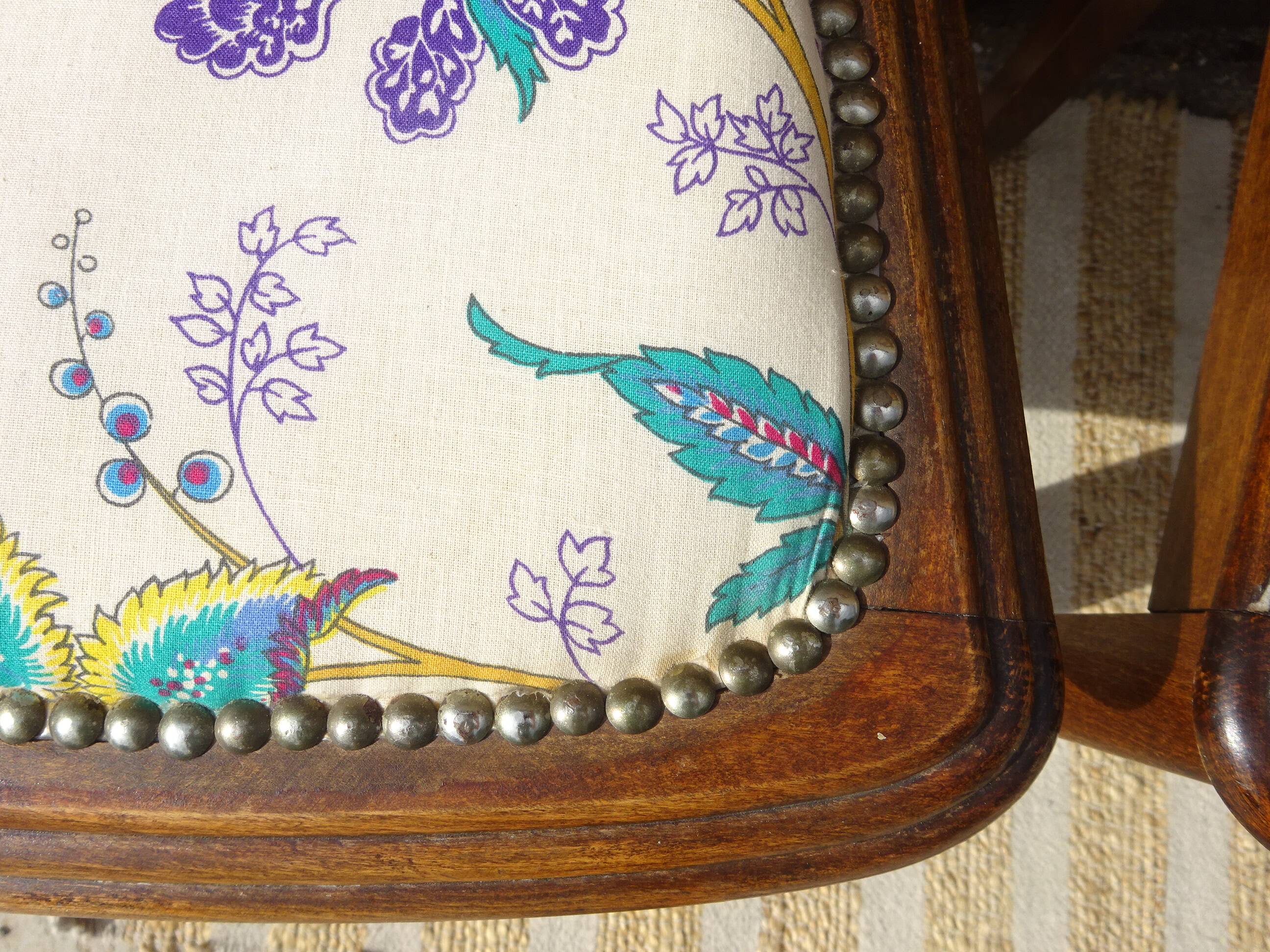 Art Deco chairs, Robur, both.