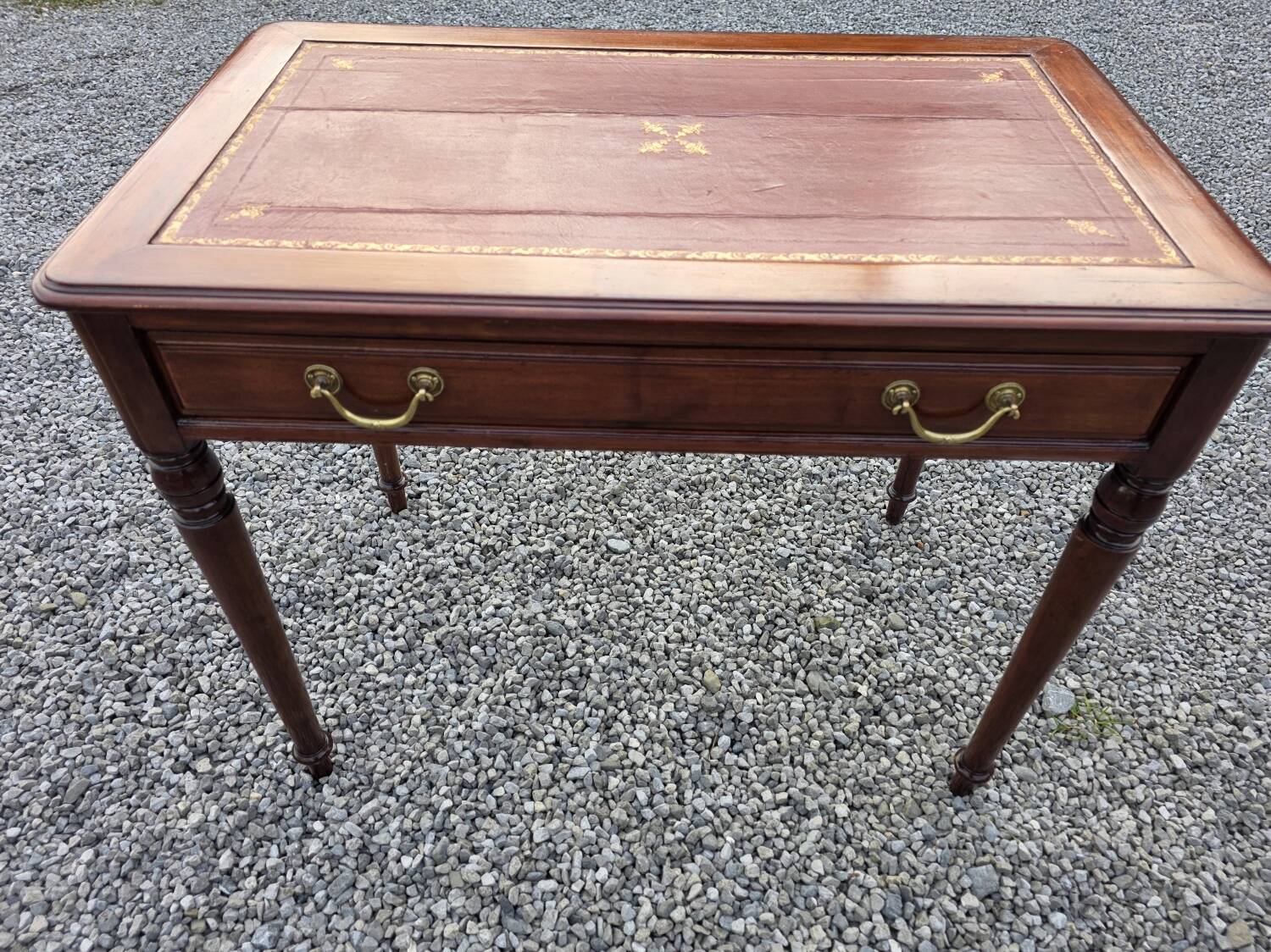 Bureau Style Louis Philippe en acajou du XXe
