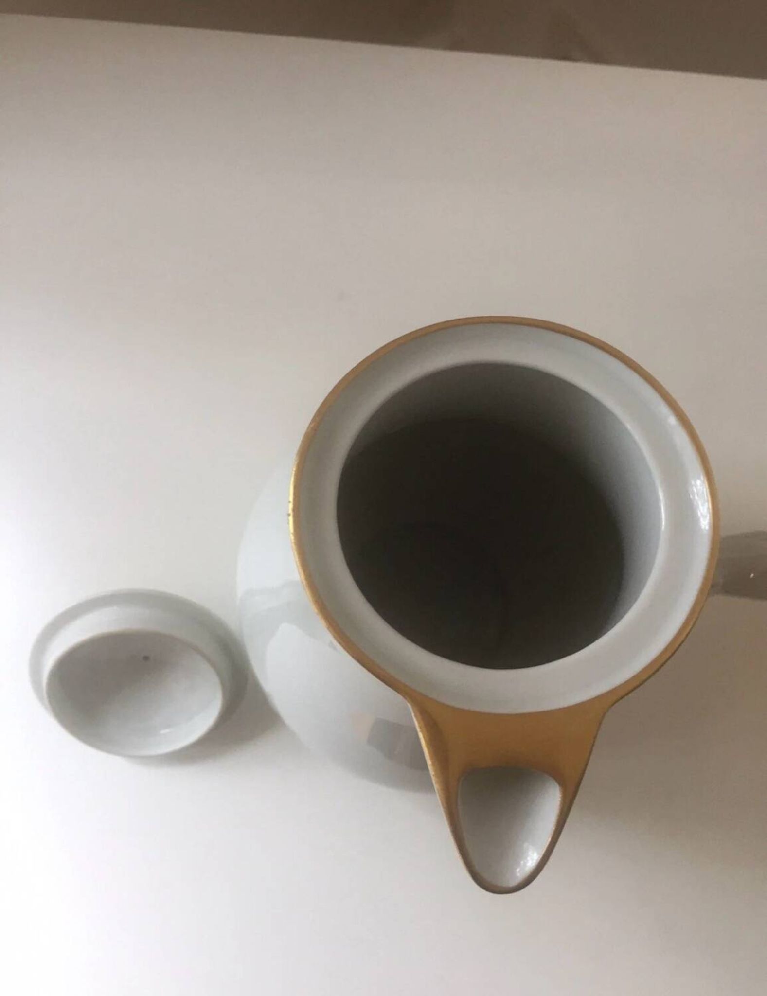 Beautiful Limoges coffee pot and teapot, UNIC Paris.