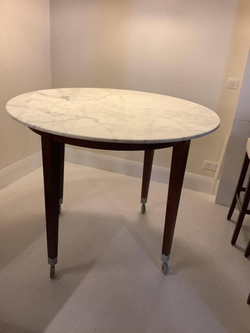 Table and 5 "Neoz" stools by Philippe Starck for Driade.