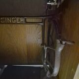 Machine à coudre vintage avec meuble singer 191b