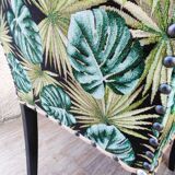 Bridge fabric leaves and black wood