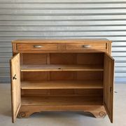 Art Deco buffet from the 1930s in light wood.