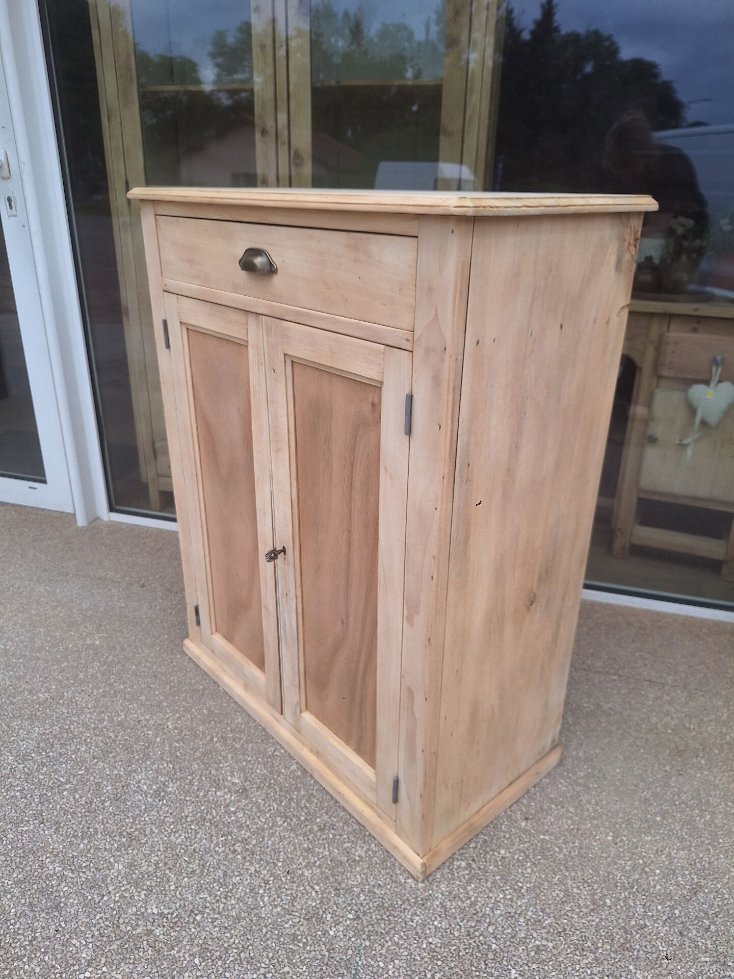 Sideboard