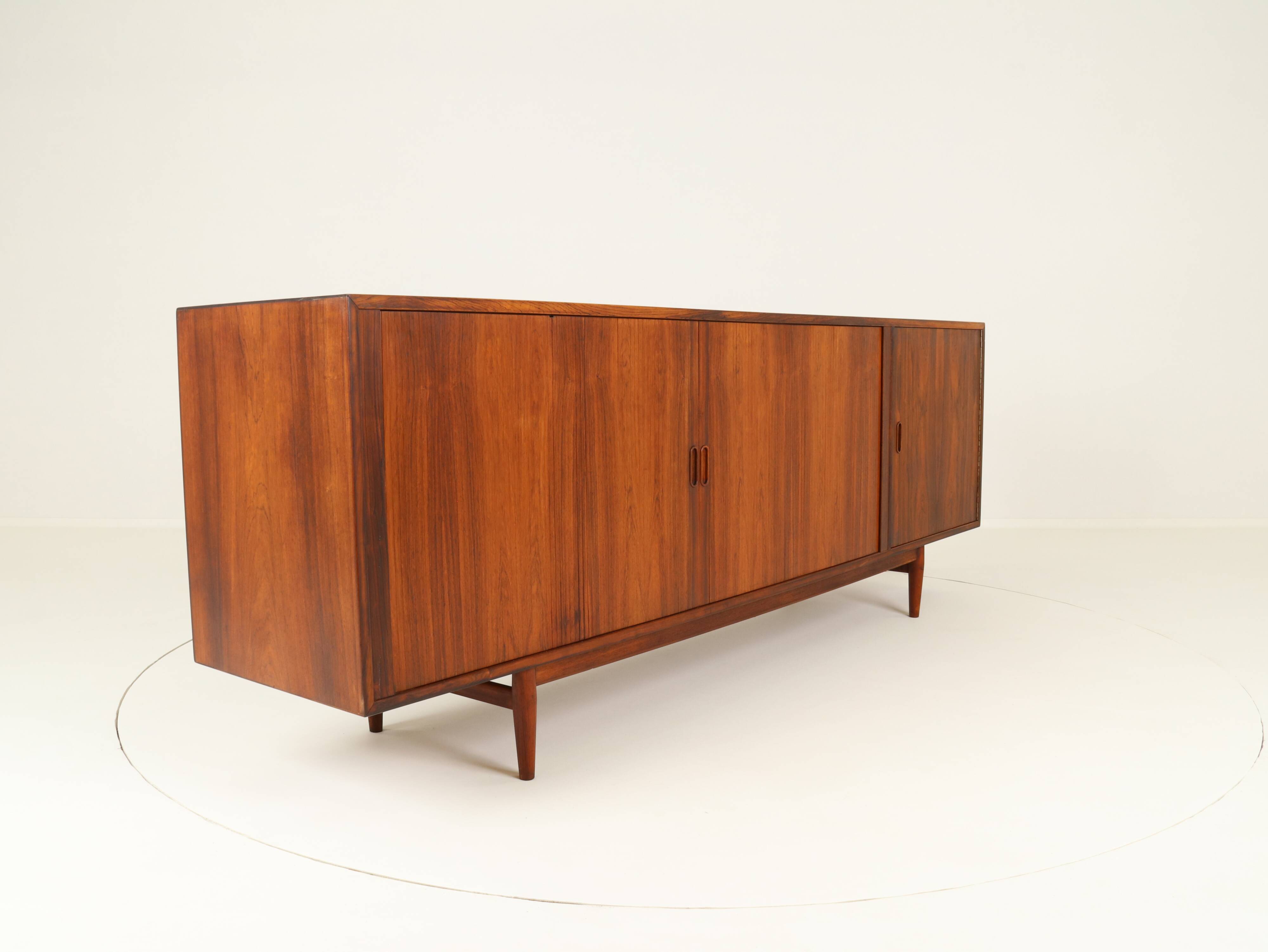 Buffet en palissandre, modèle 37 OS, conçu par Arne Vodder pour Sibast Furniture, Danemark 1960