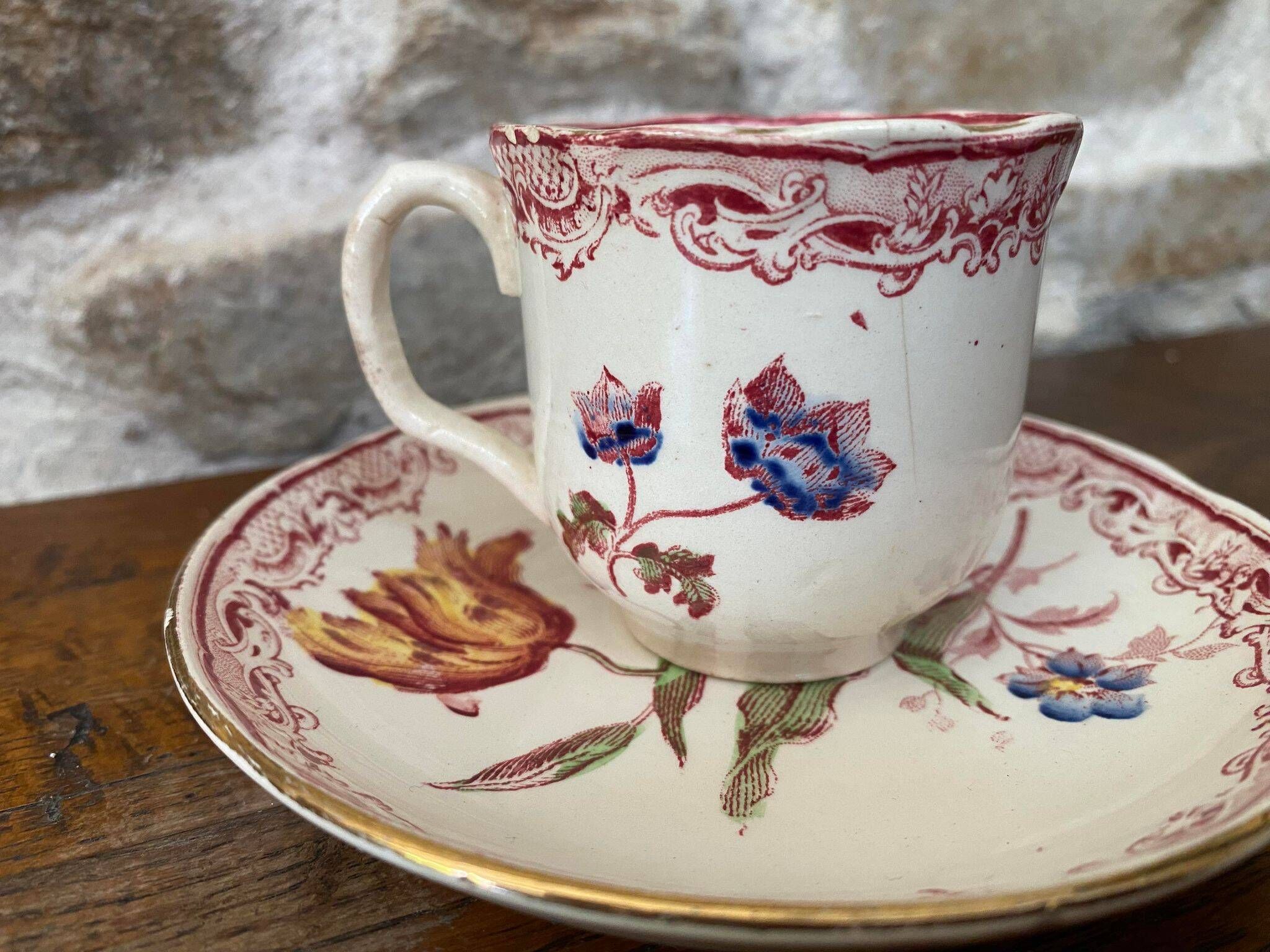 2 cups Sarreguemines U&C in fine earthenware decorations yellow and blue flowers