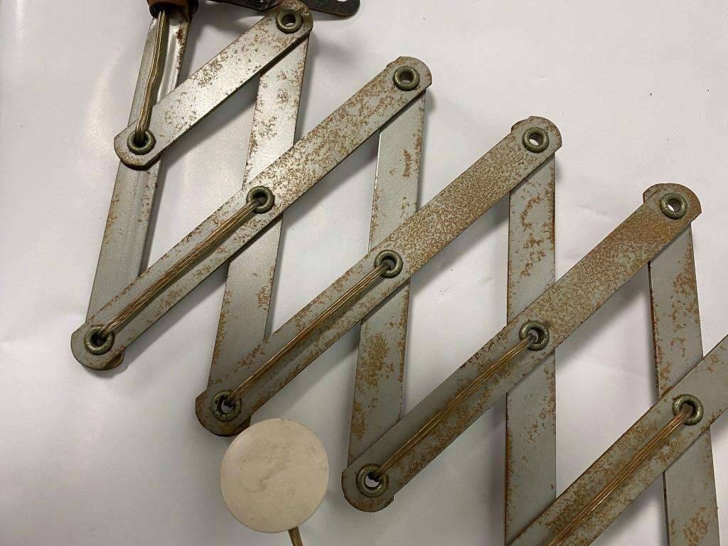 Vintage industrial scissor lamp / wall light / workshop lamp