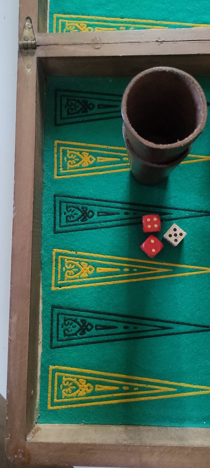 Large game box of backgammon, checkers