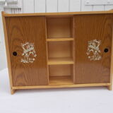 Doll cabinet