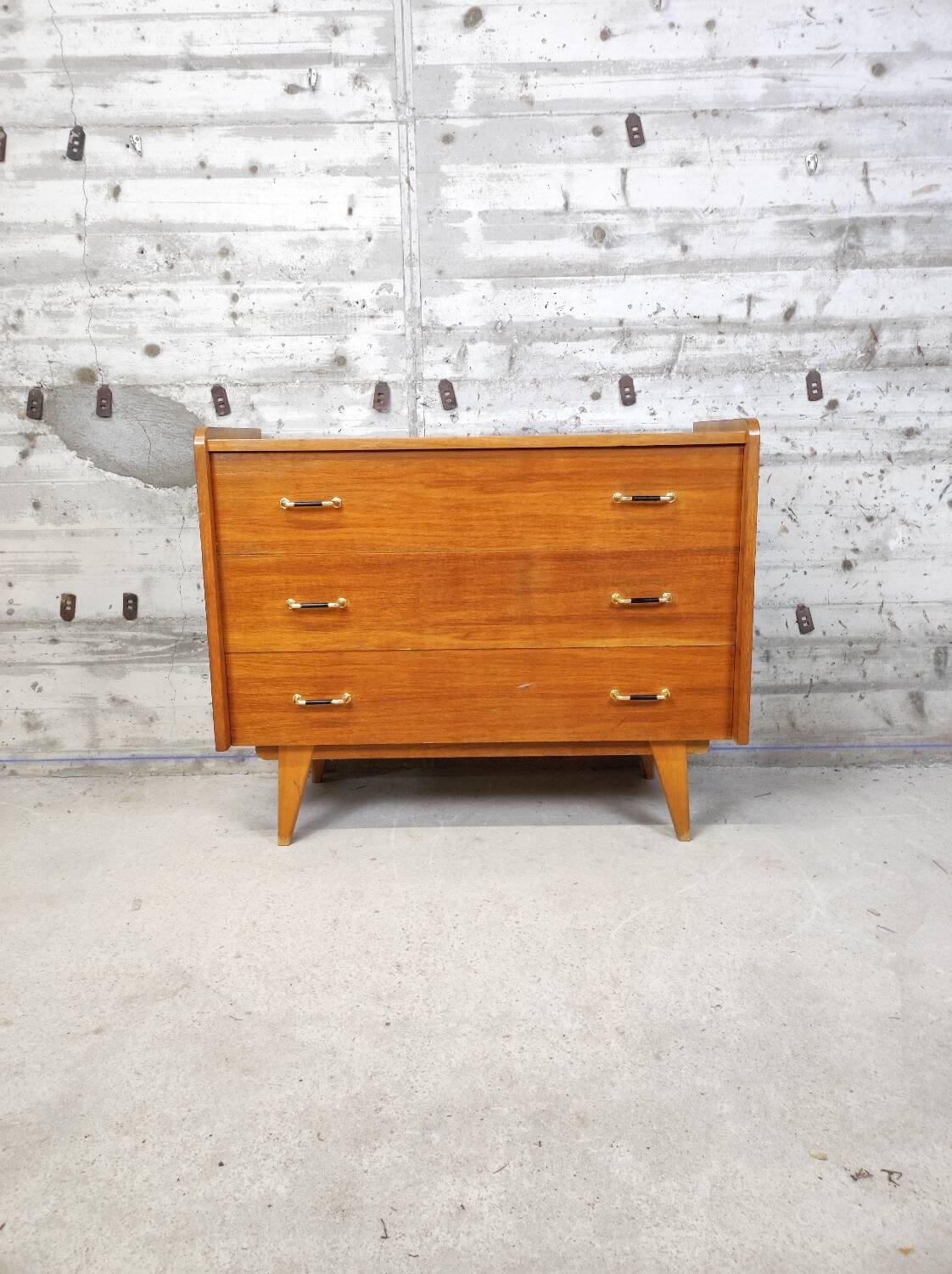 Commode vintage