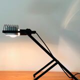 Lampe modèle "Sintesi" tavolo de Ernesto Gismondi pour Artemide, Italie années 70
