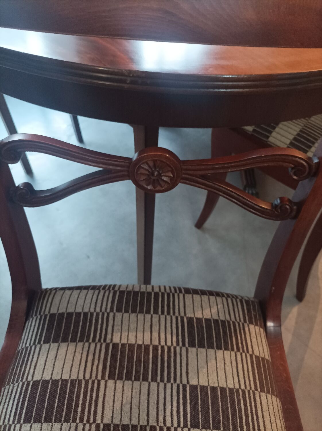 Table + extensions and chairs Gerbeau mahogany vintage wood