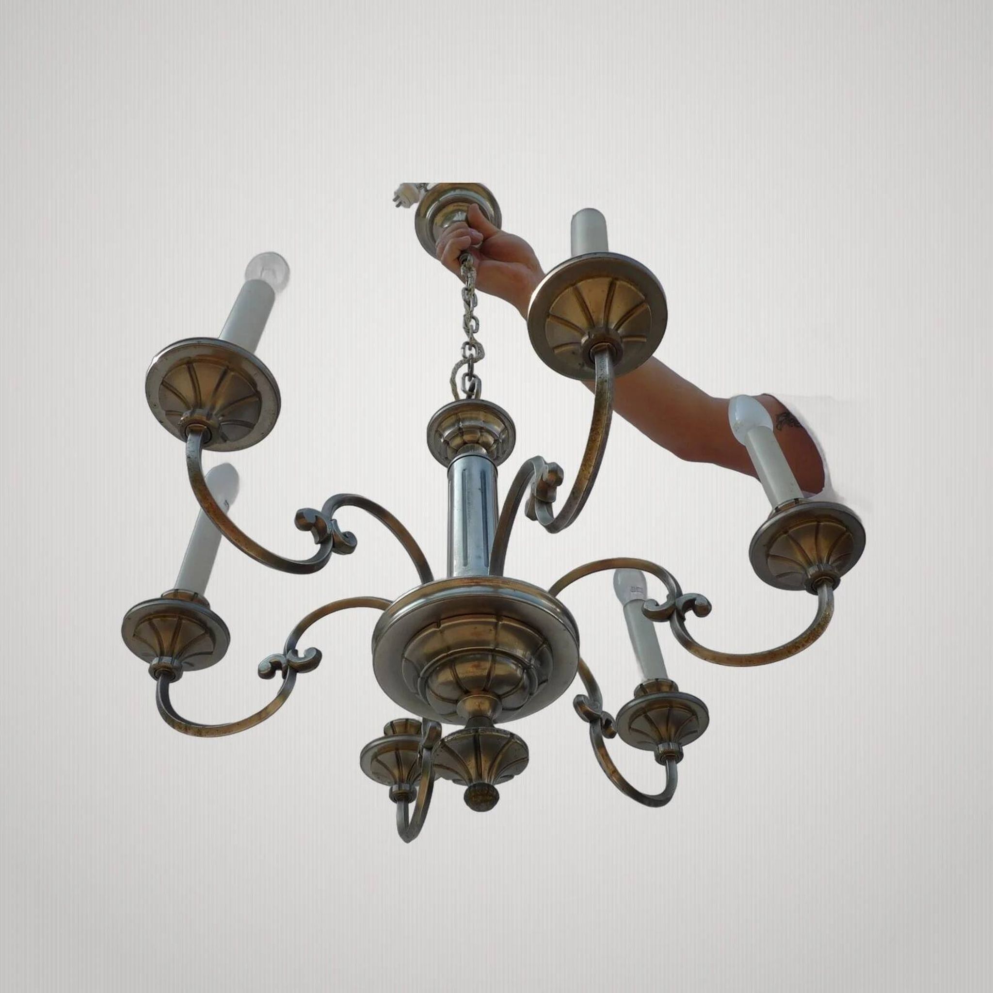 Lustre Sciolari, Italie