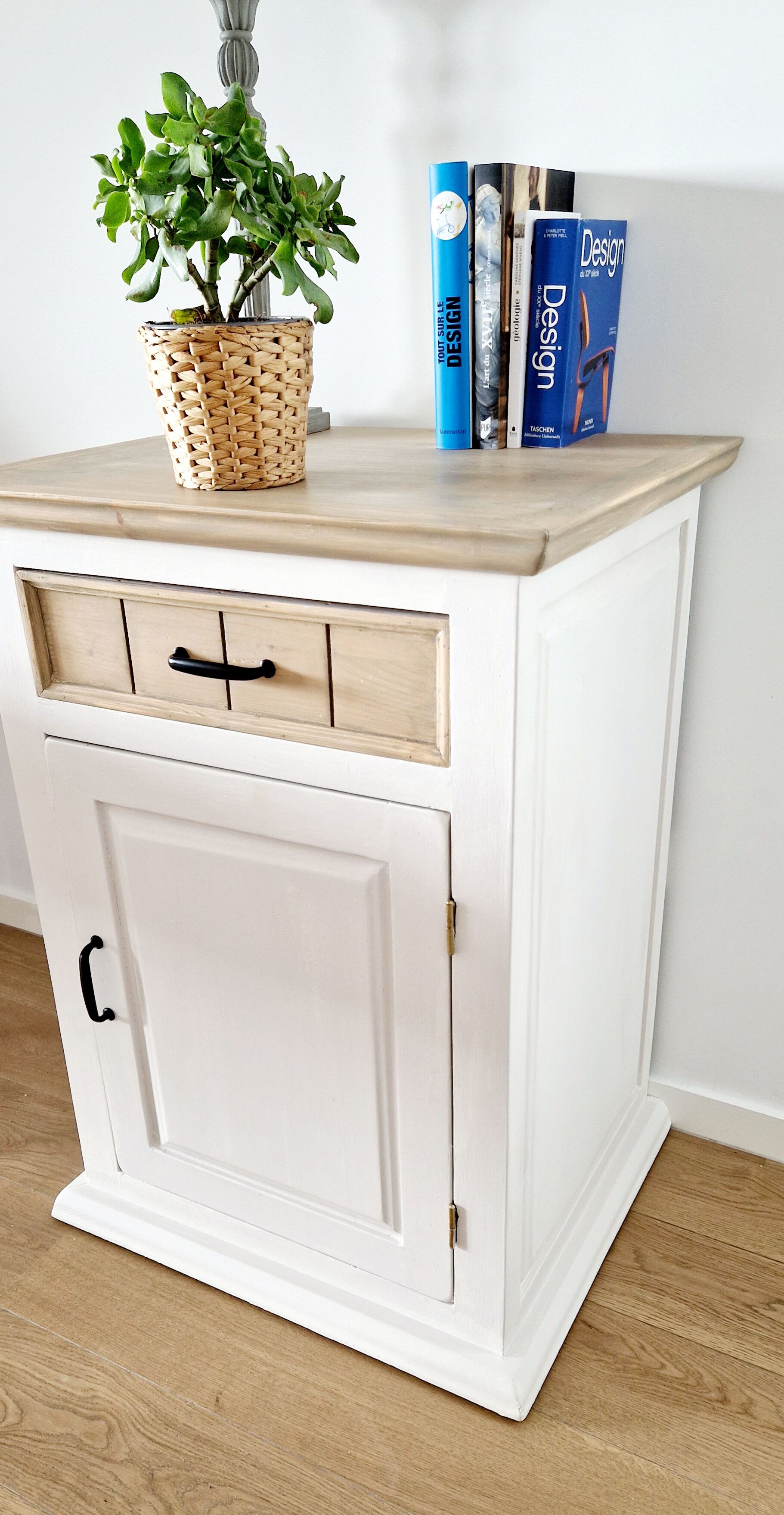 Bahut jam maker solid pine white